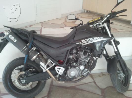 PoulaTo: YAMAHA XT 660 X Supermotard '08